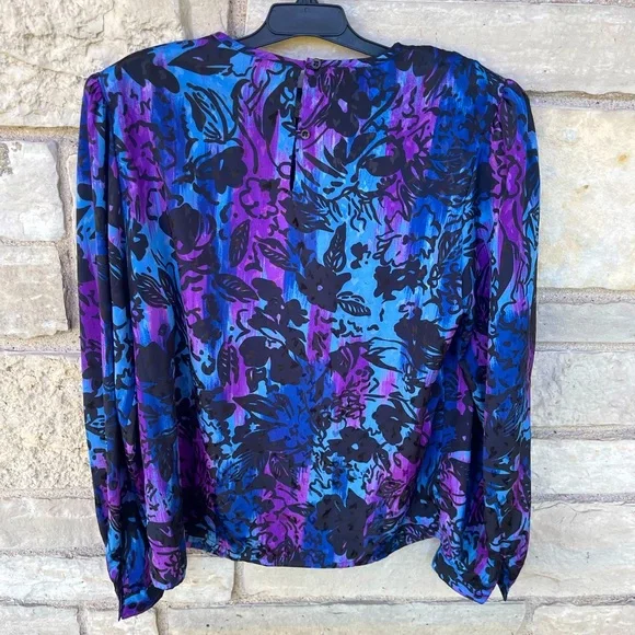 Vintage 1980s Blouse - Picture 2 of 11